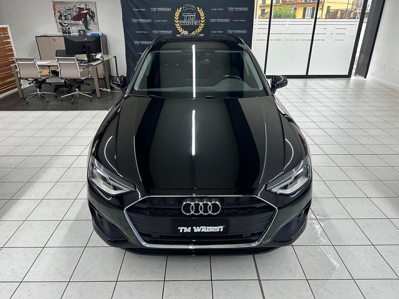 Audi A4 Avant 30 2.0 tdi 122cv s tronic