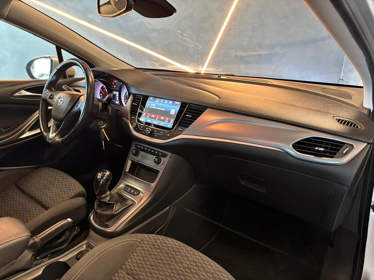 Opel Astra 1.6 CDTi 110CV Start&Stop Sports Tourer Business