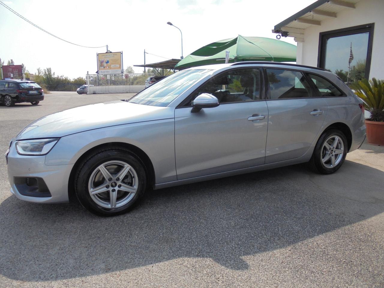 Audi A4 Avant 40 TDI S tronic Business