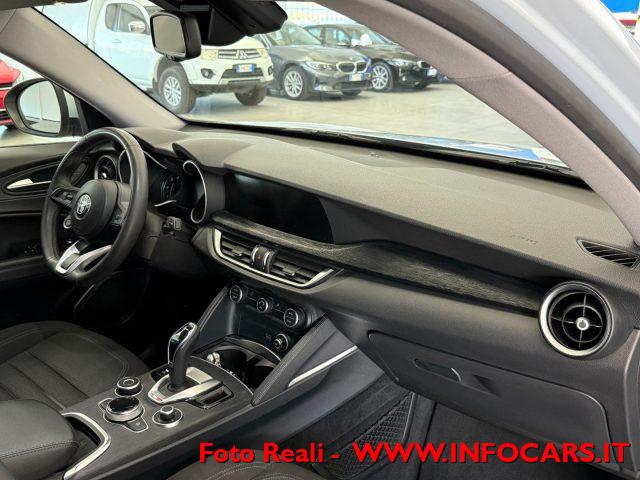 ALFA ROMEO Stelvio 2.2 Turbodiesel 160 CV AT8 RWD Super PROMO !