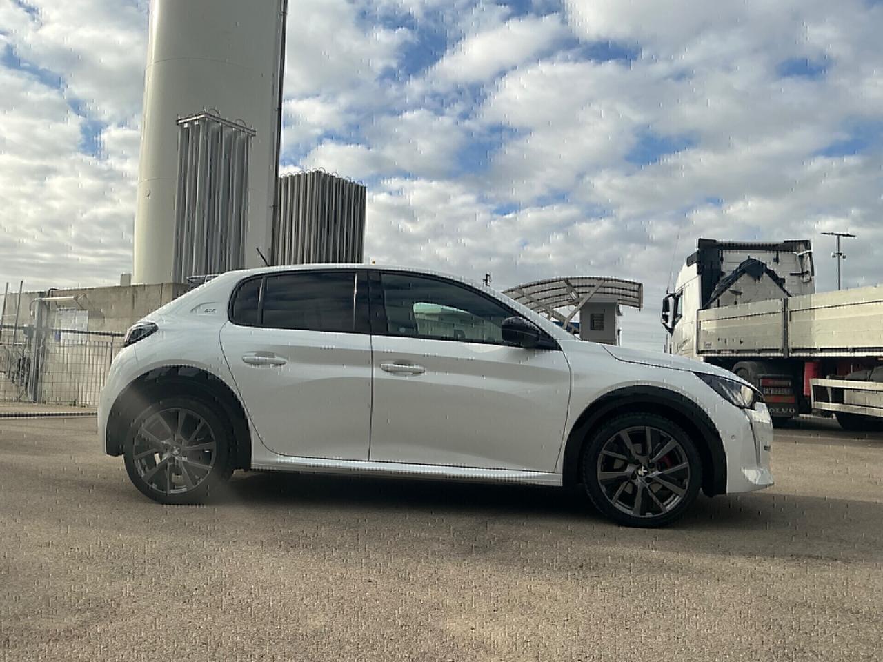 Peugeot 208 BlueHDi 100 Stop&Start 5 porte GT Pack