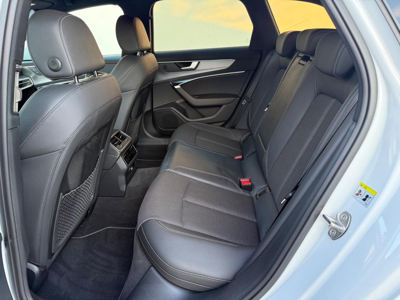 Audi A6 AVANT SLINE INTERNO ESTERNO