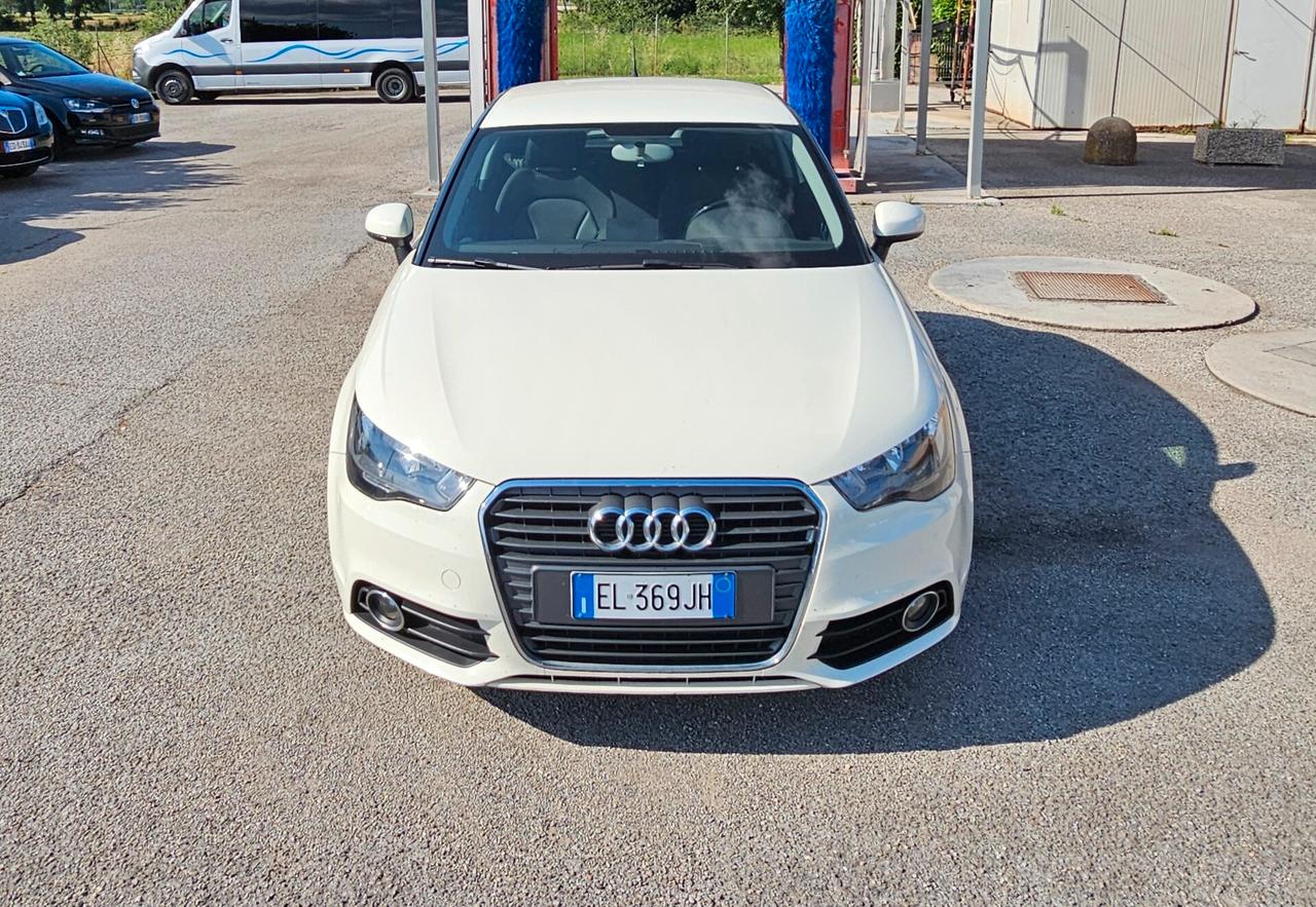 Audi A1 SPB 1.6 TDI S tronic Attraction