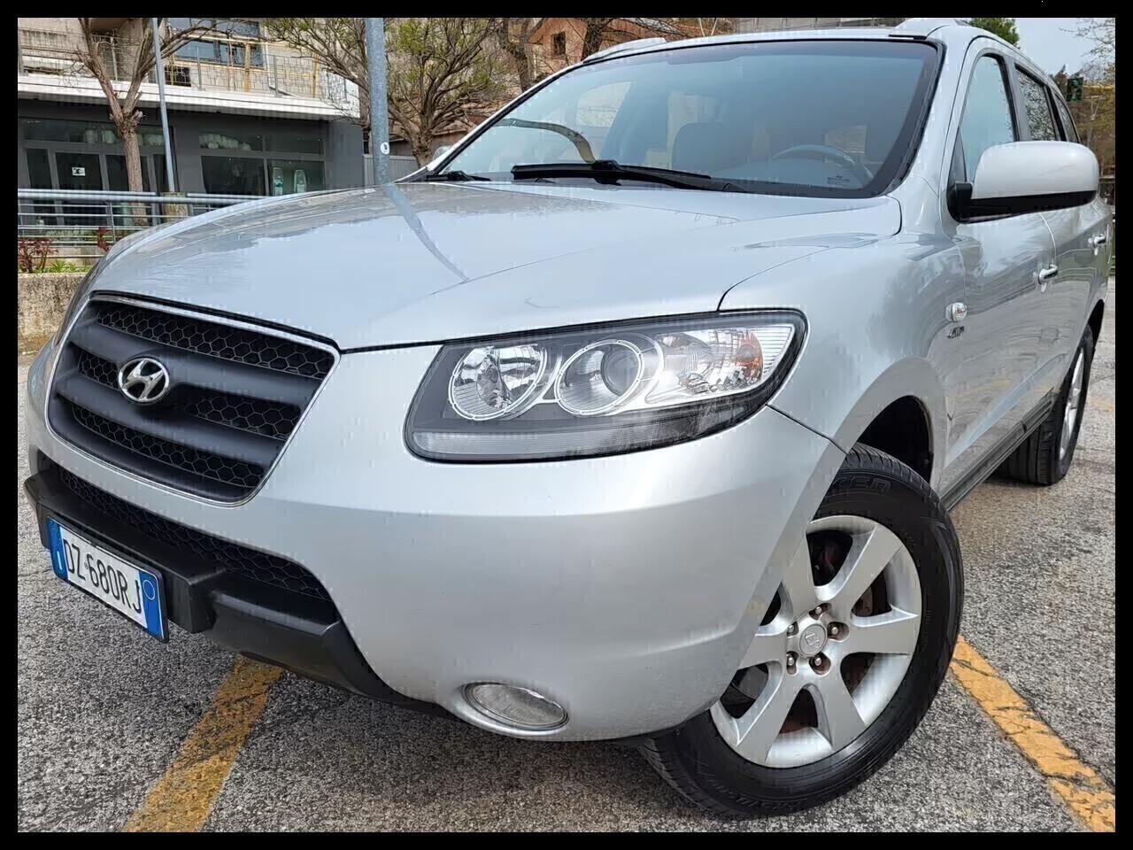 Hyundai SANTA FE 2.2 CRDi-4WD-UNICO PRO-FULL-PELLE