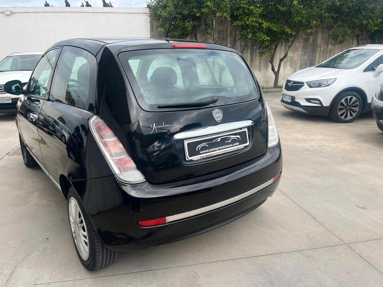 Lancia Ypsilon 1.2 benz. 69cv Diva Ideale Neopatentati