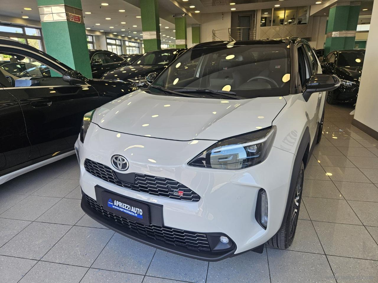 TOYOTA Yaris Cross 1.5 Hybrid 5p.E-CVT GR SPORT