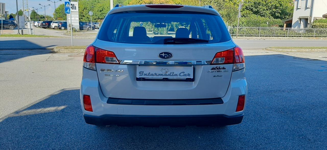 SUBARU OUTBACK 2.5i Bi-Fuel Trend