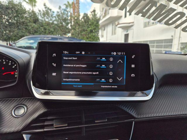 PEUGEOT 2008 BlueHDi 130 S&S EAT8 Allure Navi Pack da?179,00