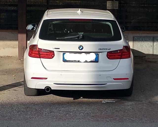 BMW 320 320d xDrive Touring M-Sport