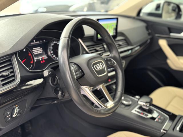 AUDI Q5 40 TDI quattro S-Tronic Sport