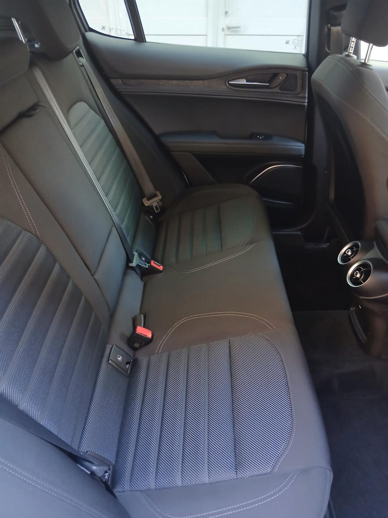 Alfa Romeo Stelvio 2.2 Turbodiesel 190 CV AT8 Q4 Super Business