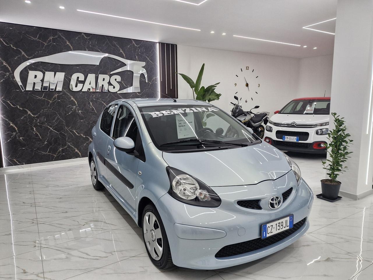 TOYOTA AYGO 1.0 BENZINA CAMBIO AUTOMATICO 62000KM