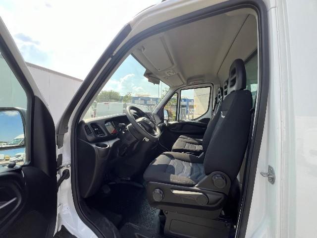 IVECO DAILY 35C14H BOX p 3750