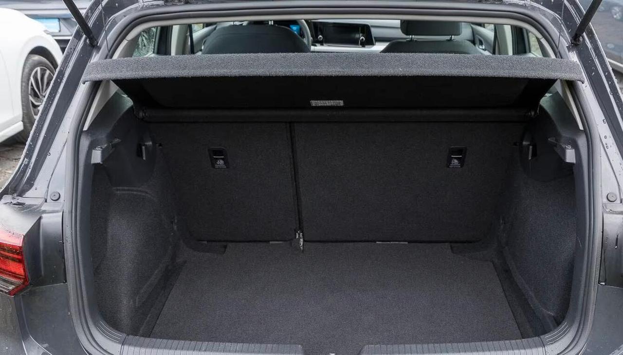 Volkswagen Golf 1.0 TSI