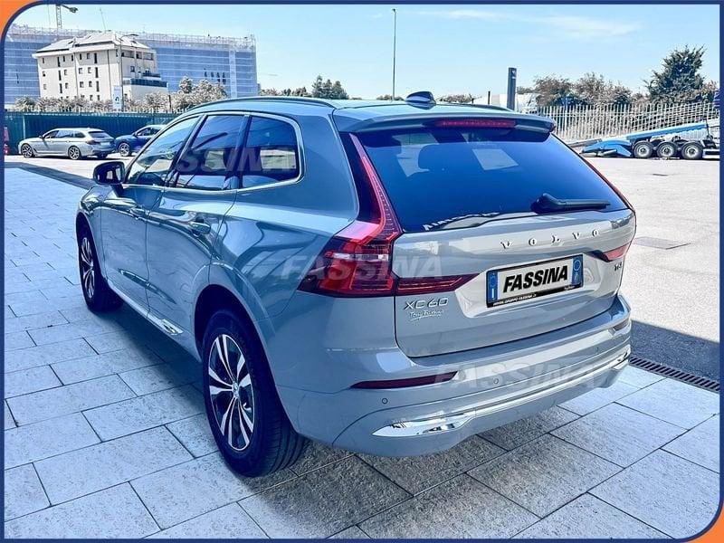 Volvo XC60 T6 Plug-in hybrid AWD automatico Core