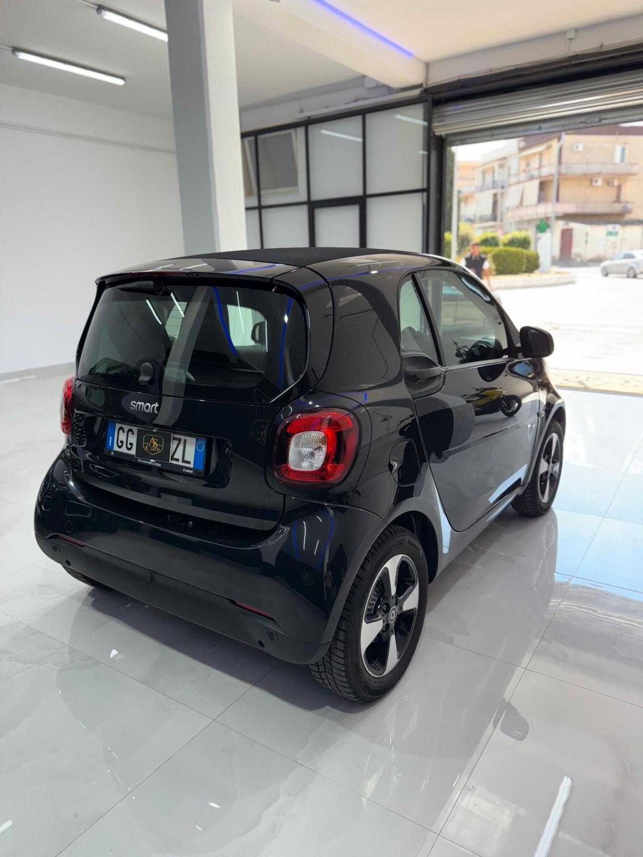Smart ForTwo EQ Racingrey