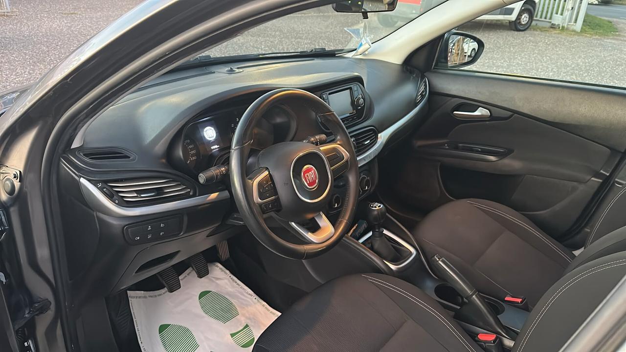 Fiat Tipo 1.6 Mjt S&S 5 porte S-Design