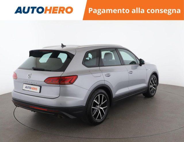 VOLKSWAGEN Touareg 3.0 V6 TDI 286 CV SCR Style