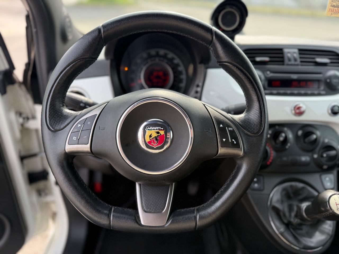 Abarth 500 1.4 Turbo T-Jet Custom