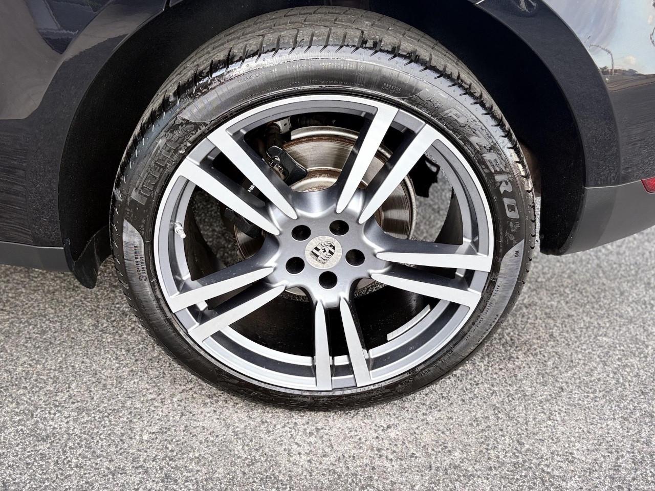 Porsche Macan 2.0 Benzina 245CV E6 - 2021