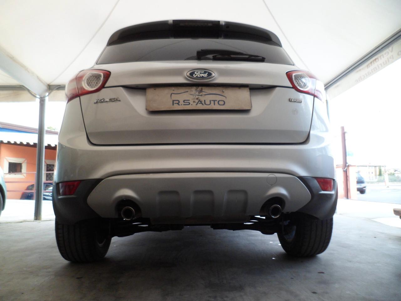 Ford Kuga 2.0 TDCi 136 CV 2WD Titanium 10