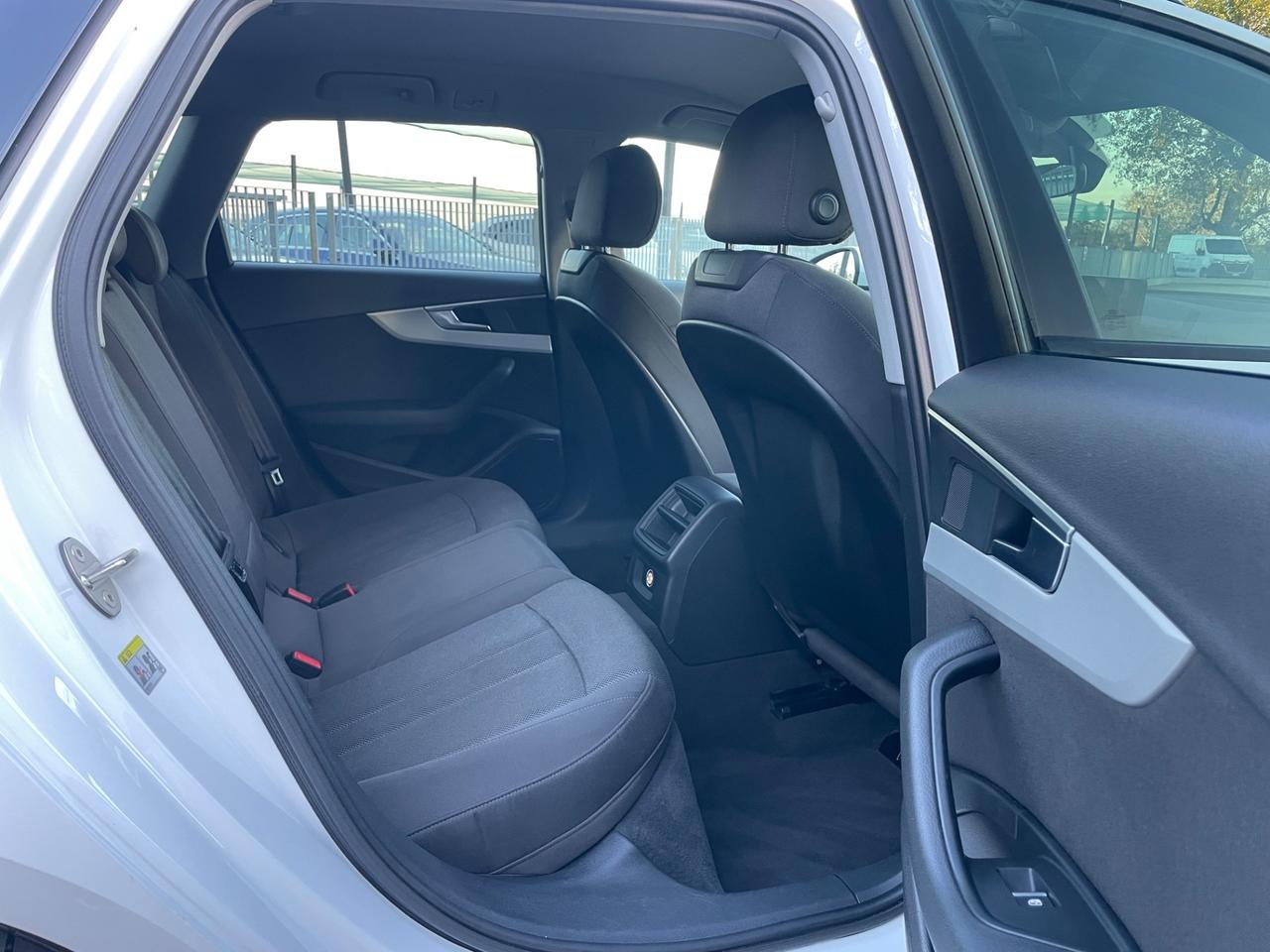 Audi A4 2.0 TDI 150 CV ultra Business