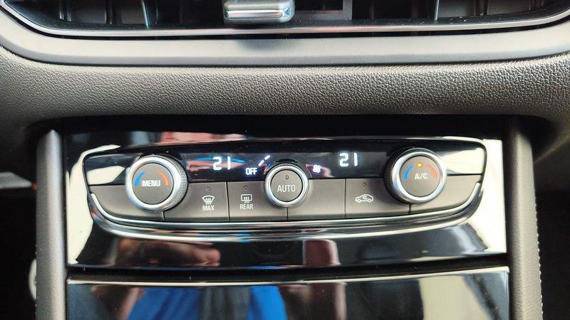 Opel Grandland Hybrid 1.6 225cv PHEV Business Elegance FWD