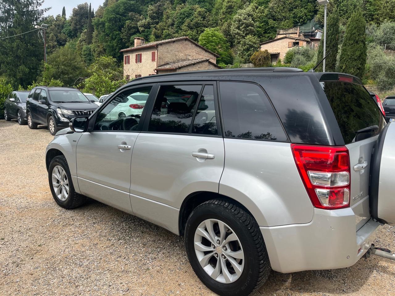 Suzuki Grand Vitara 1.9 DDiS 5 porte Evolution Plus (Gancio di Traino )