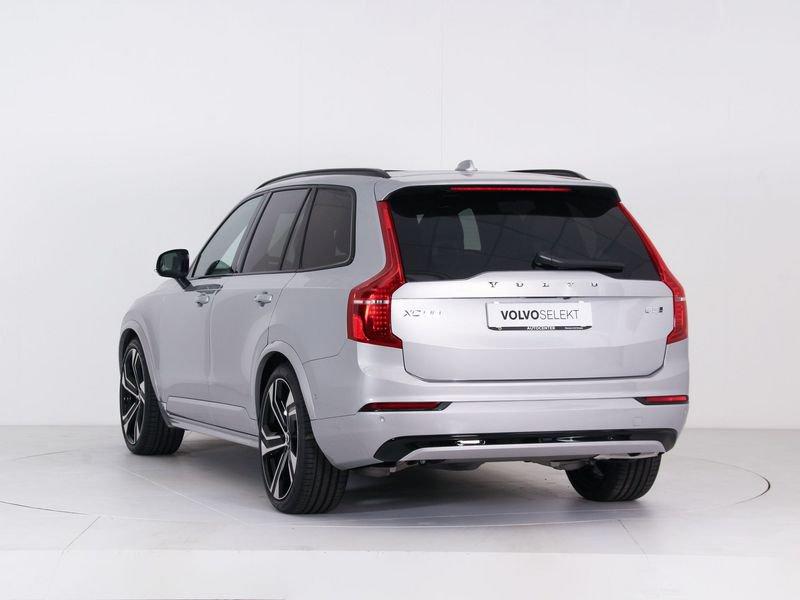 Volvo XC90 B5 (d) AWD automatico 7 posti Ultimate Dark