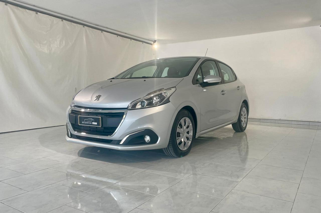 Peugeot 208 BlueHDi 75 5 porte NEOPATENTATI