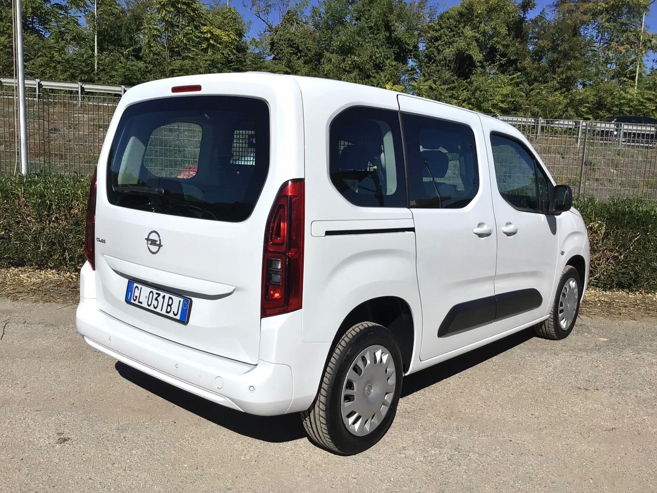 Opel Combo Autocarro 5 posti N1 1.5 diesel 100cv Life