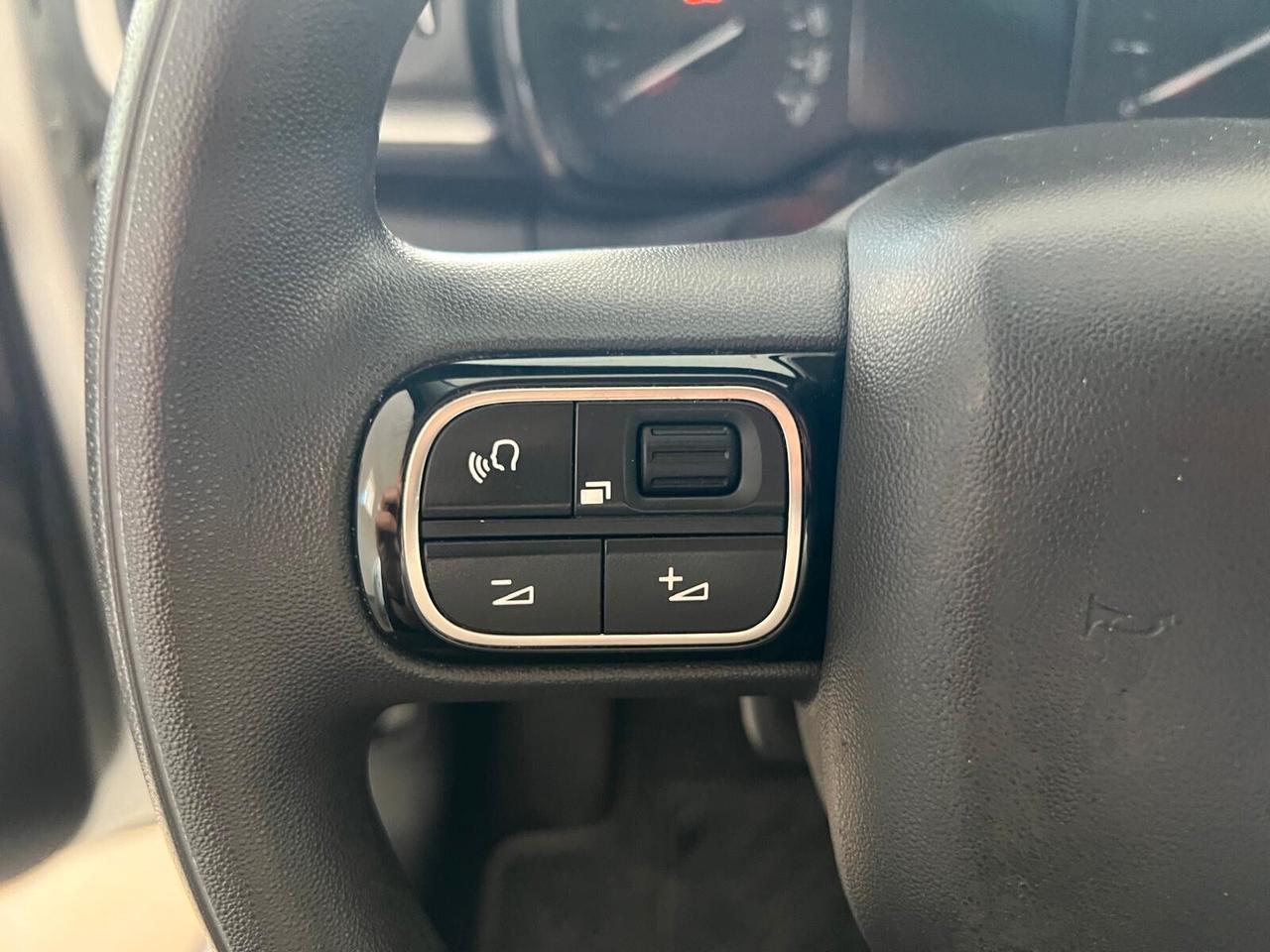 Citroen C3 BlueHDi 100 S&S Shine Pack