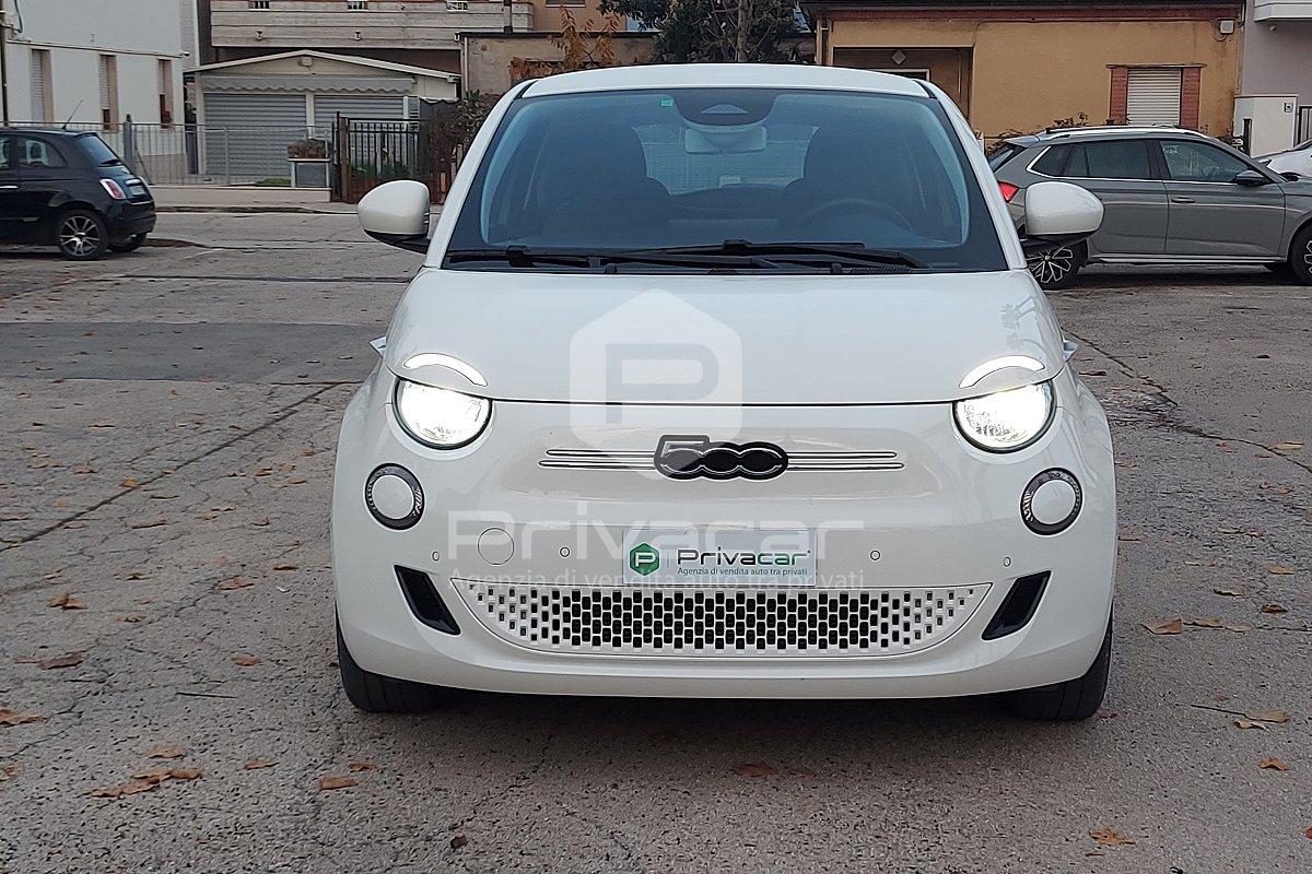 FIAT 500 Icon Berlina 42 kWh