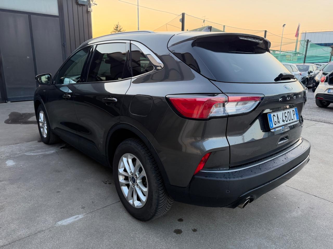 Ford Kuga 2.0 EcoBlue Hybrid 150 CV 2WD ST-Line