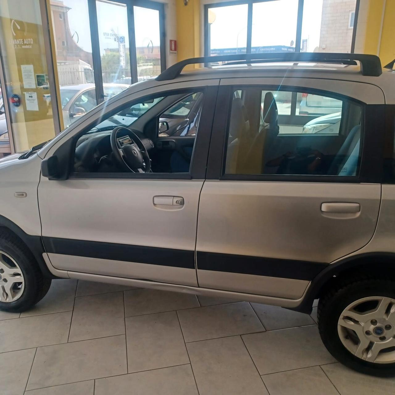 133.978KM PANDA 1.3 MJTD 4X4 MOTORE INFINITO
