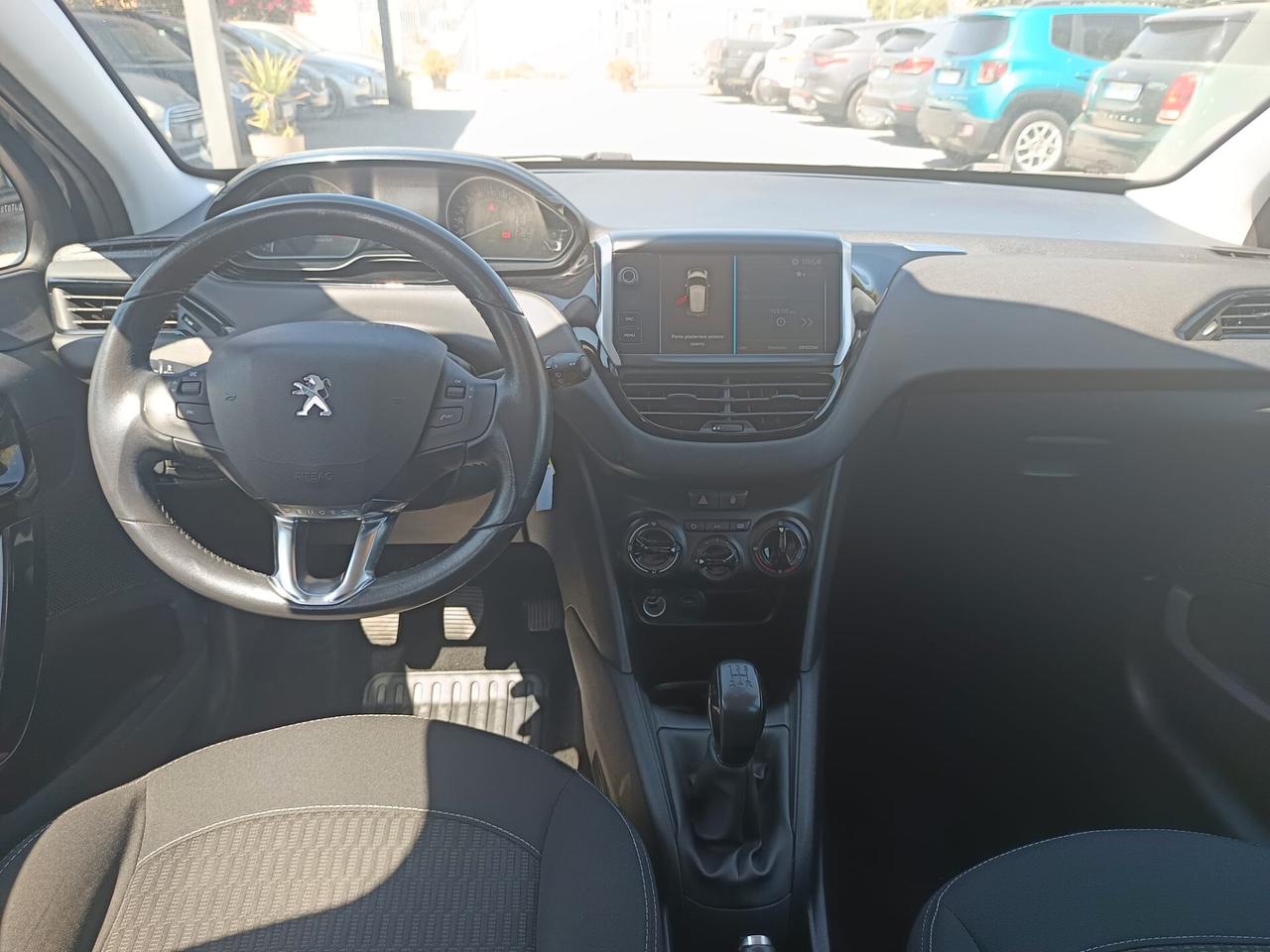 Peugeot 208 2019 - 1.2 benzina Lb automobili