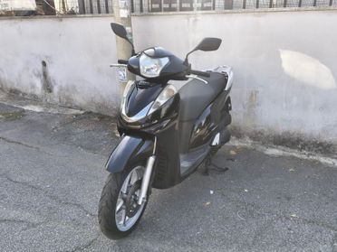 Honda SH 300