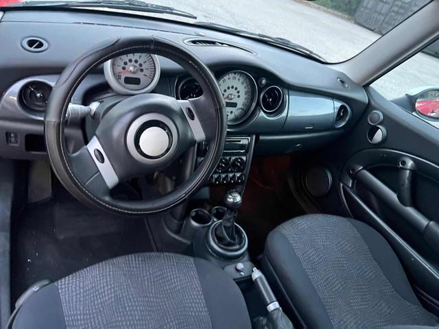 MINI Cooper 1.6 16V Cooper senza nessun lavoro da fare