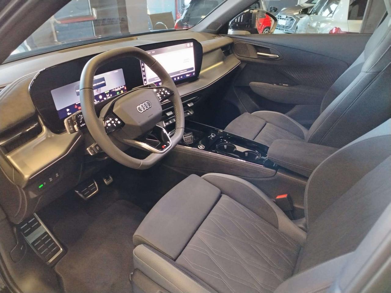 Audi Q3 Q3 Spb 35 2.0 tdi Identity Black s-tronic