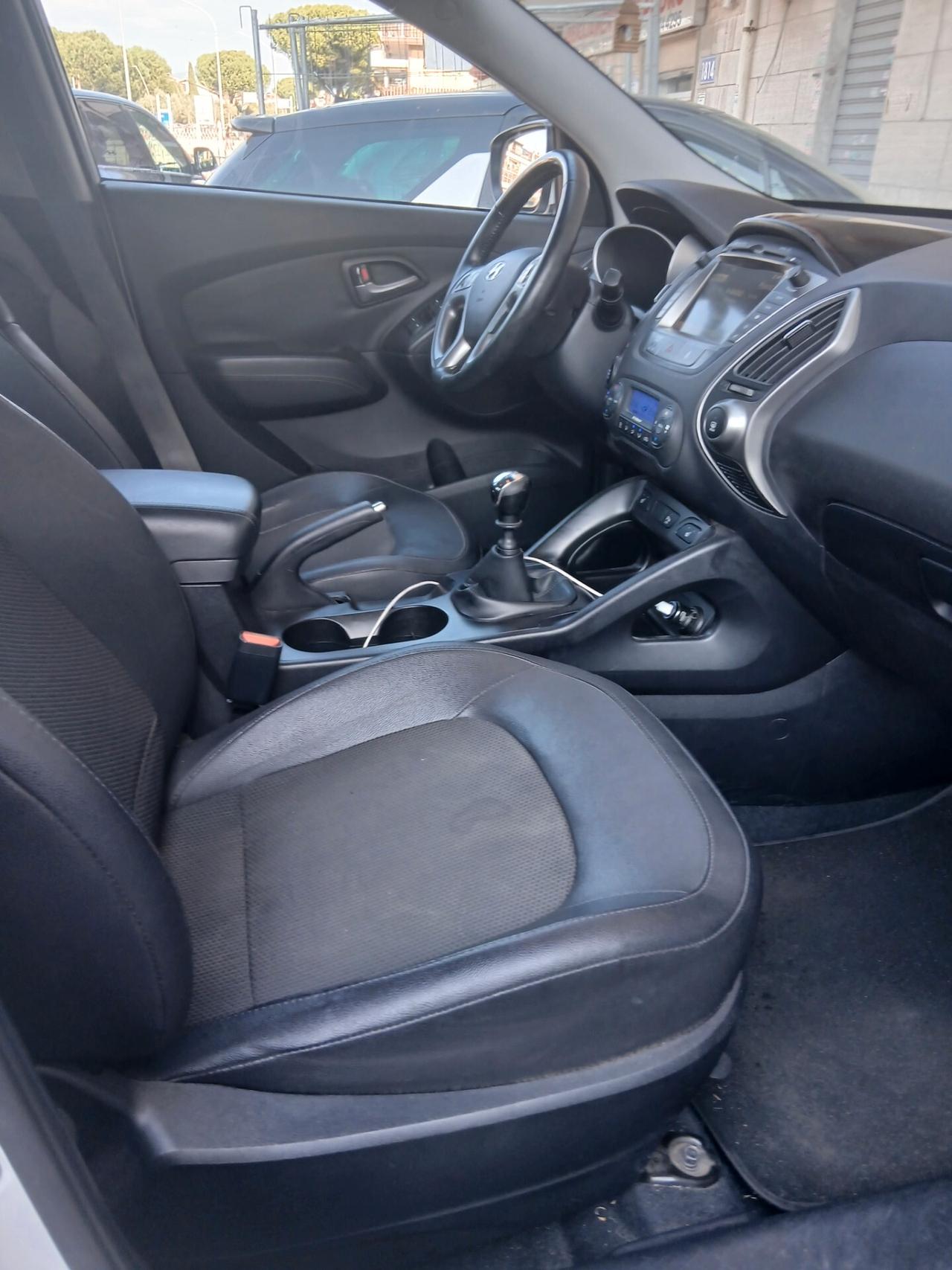 Hyundai iX35 1.7 CRDi 2WD Xpossible