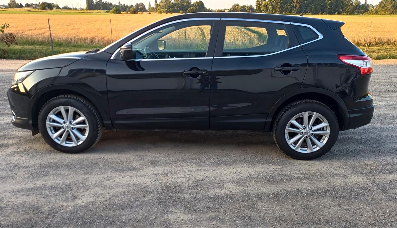 Nissan Qashqai 1.5 dCi Visia