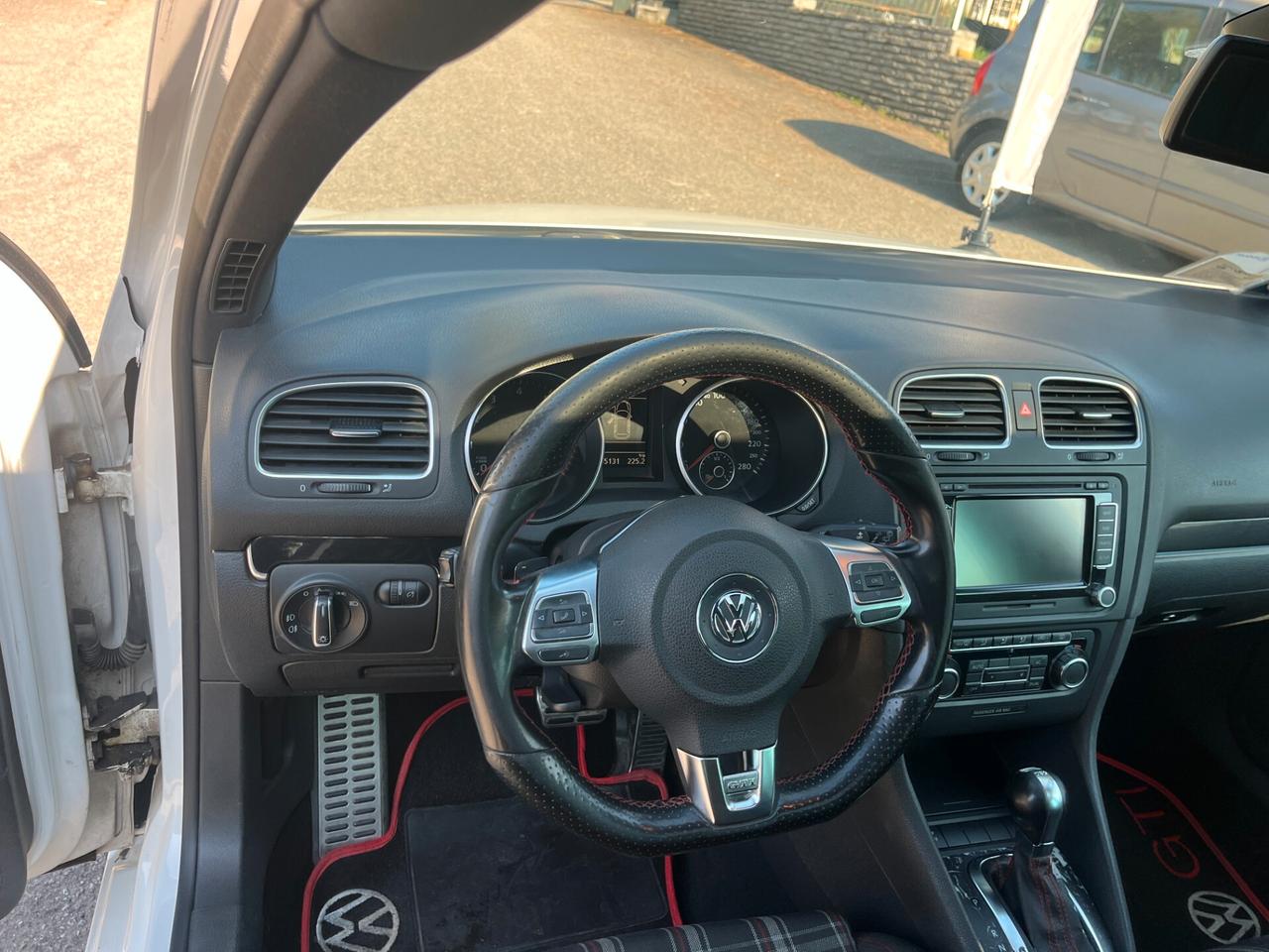 Volkswagen Golf GTI 2.0 TSI 5p.