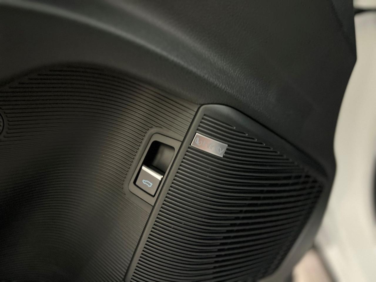 BYD Seal U DM-i U DMi 1.5 218 CV PHEV Boost - VARI COLORI!