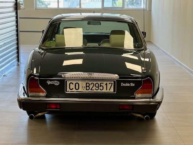 Jaguar Daimler Double Six