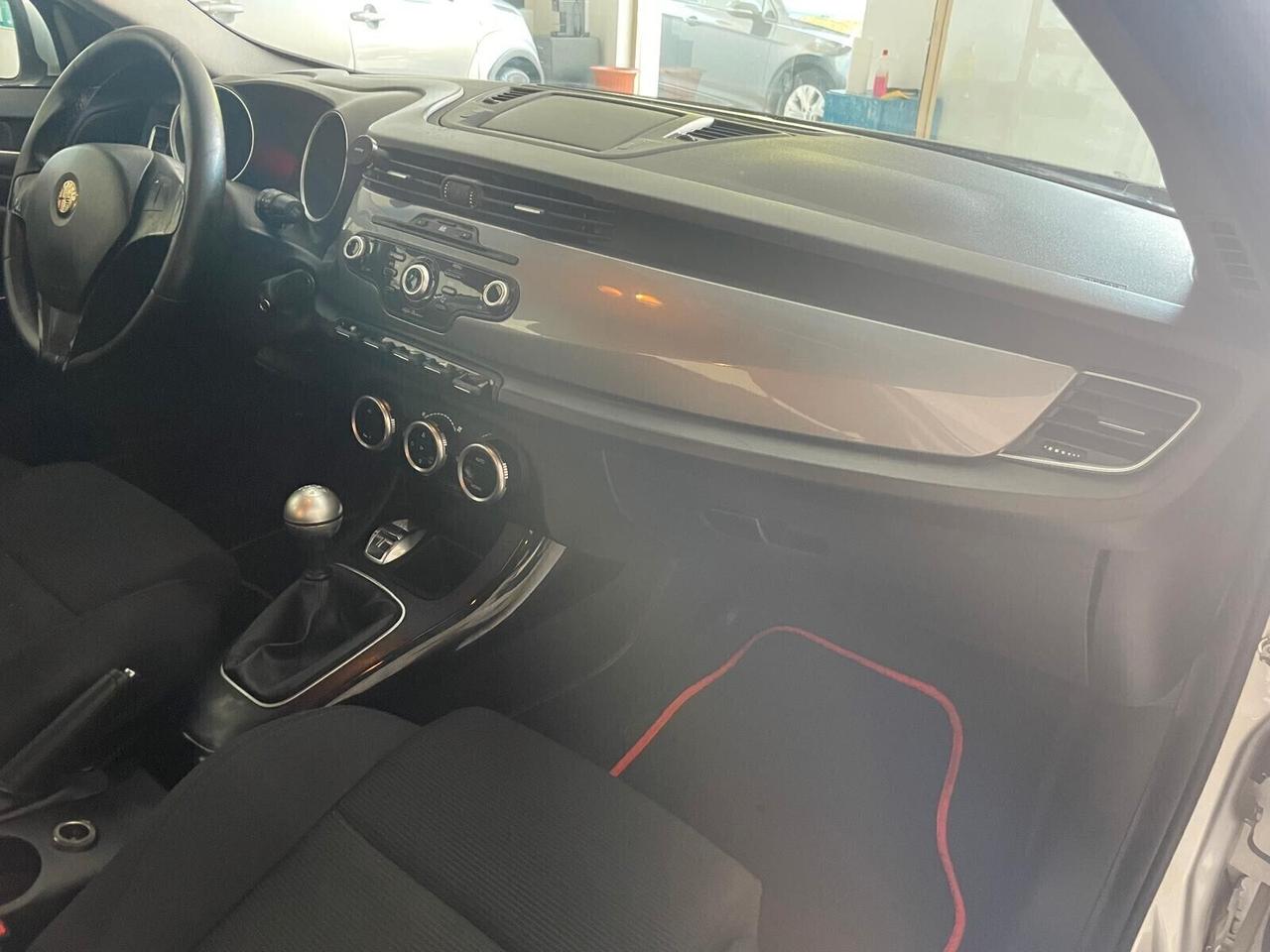 ALFA ROMEO GIULIETTA 2.0 JTDM-2 140 CV DISTINCTIVE
