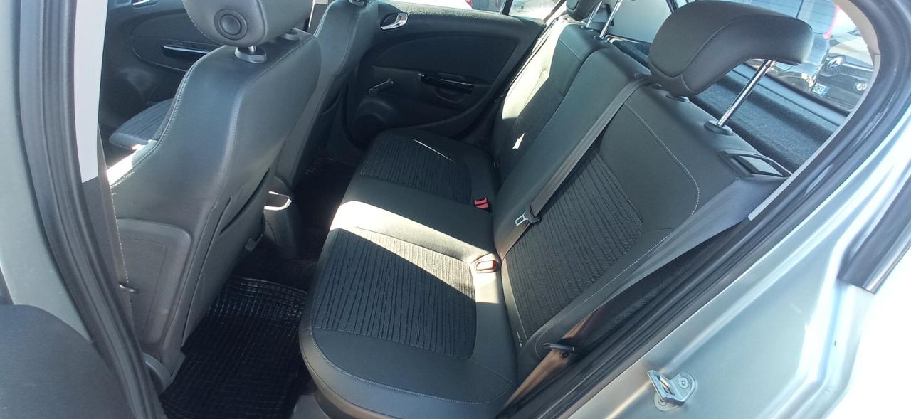 Opel Corsa GPL SENZA BUSTA PAGA