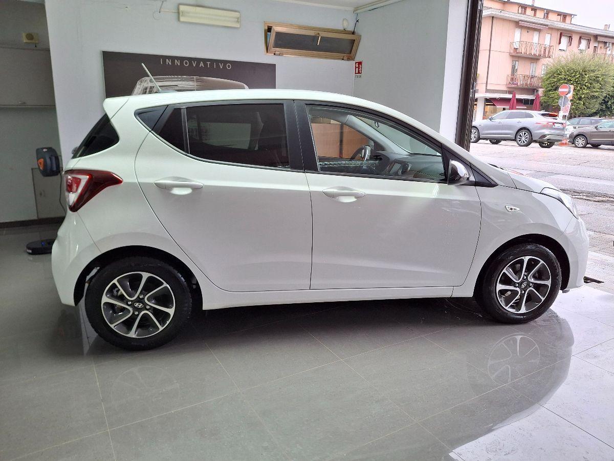 HYUNDAI - i10 - 1.0 MPI Tech A/T