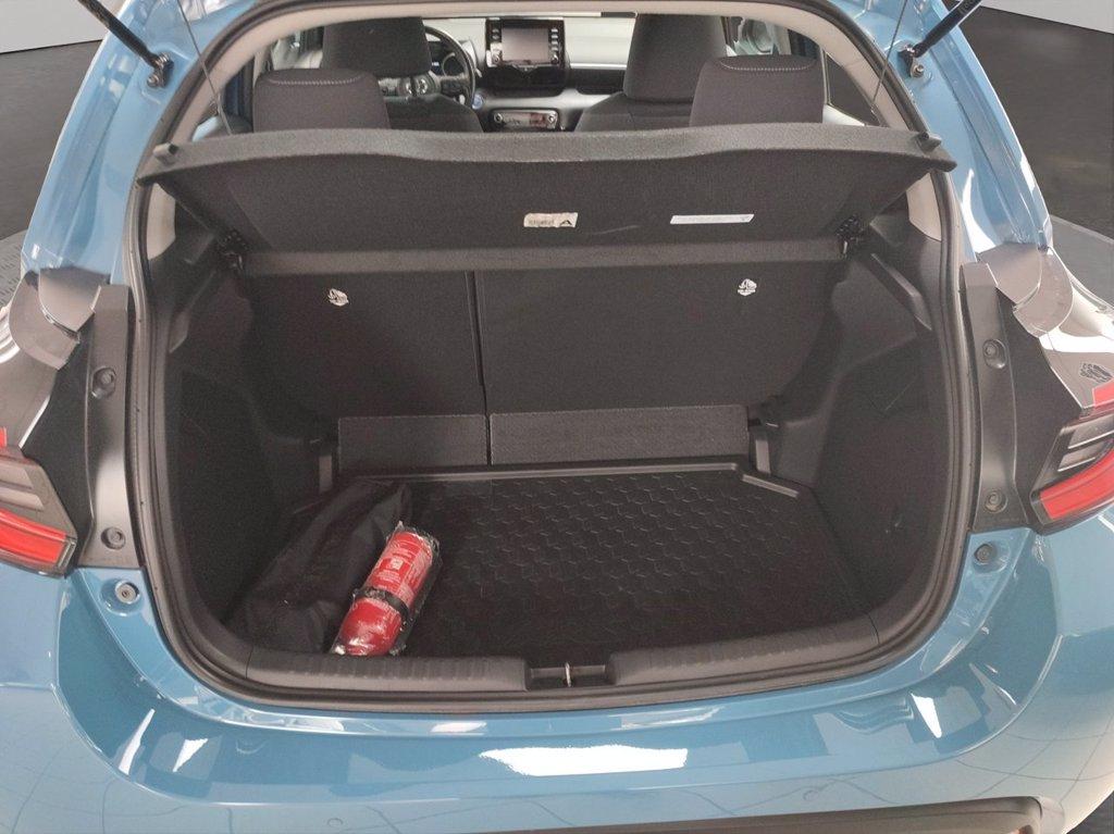 TOYOTA Yaris 1.5h trend del 2021