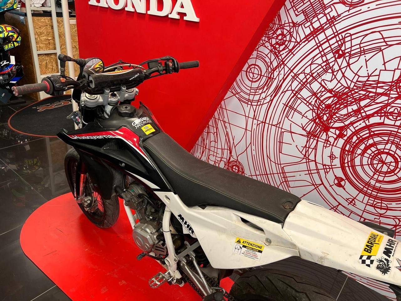 Husqvarna SM 125 Husqvarna SM 125 4T