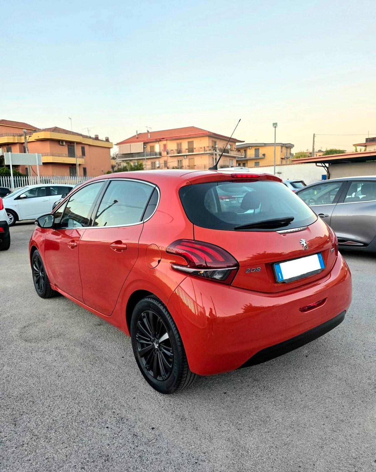 Peugeot 208 1.6 BlueHDi 75cv 5 porte Allure